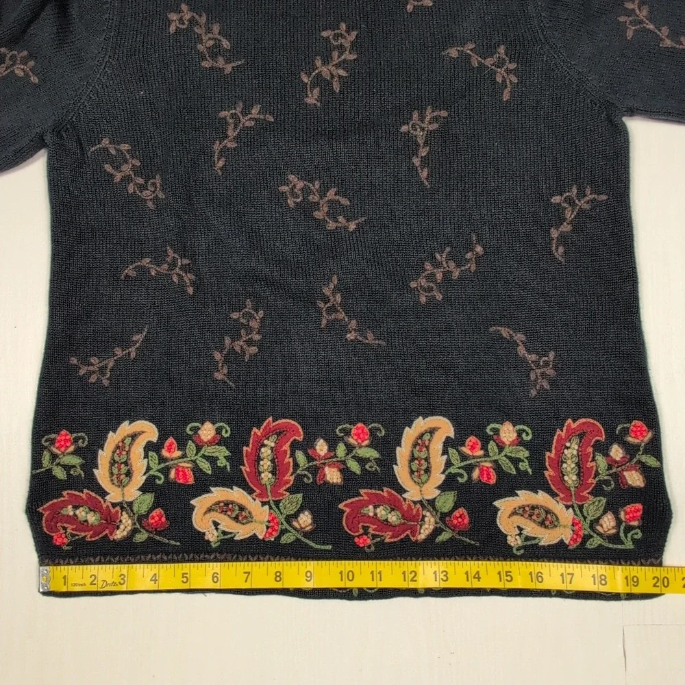 Talbots Womens Sweater M Black Paisley Floral Embroidery Long Sleeve Crew Neck